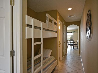 Perfect One Bedroom Beach Condo Rental Sleeps 6
